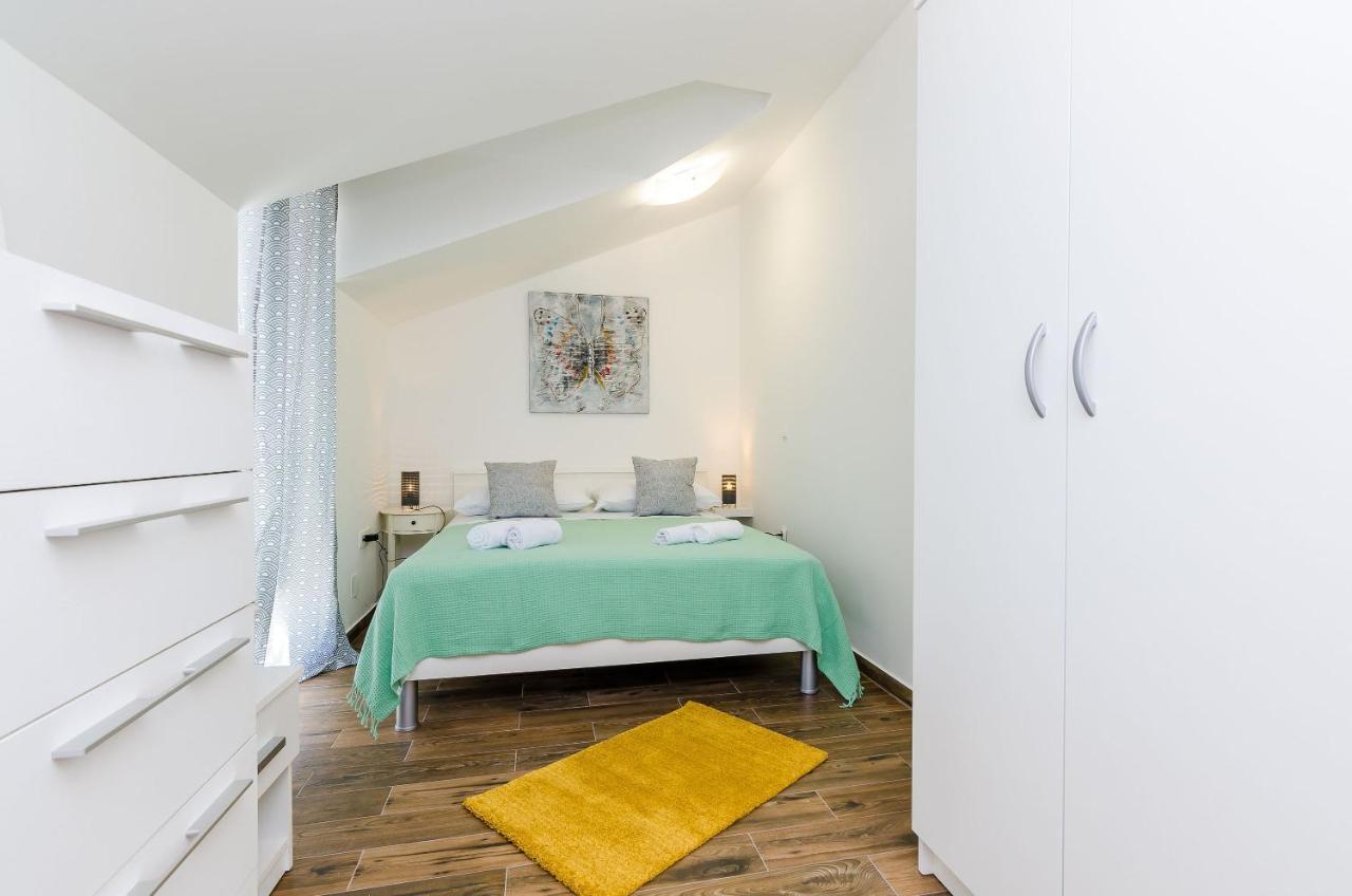 Holiday Home Barbara 스톤 외부 사진